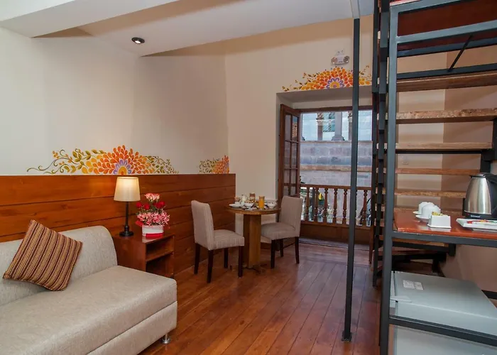 Casa Biru Boutique Hotel 2*