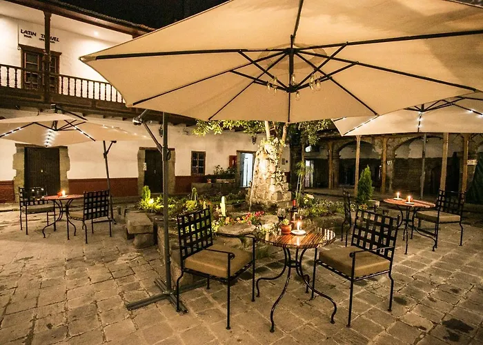 Casa Biru Boutique